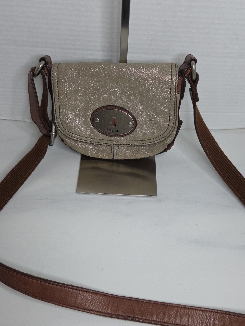 Vintage Fossil Shimmery Beige Crossbody with Brown Strap